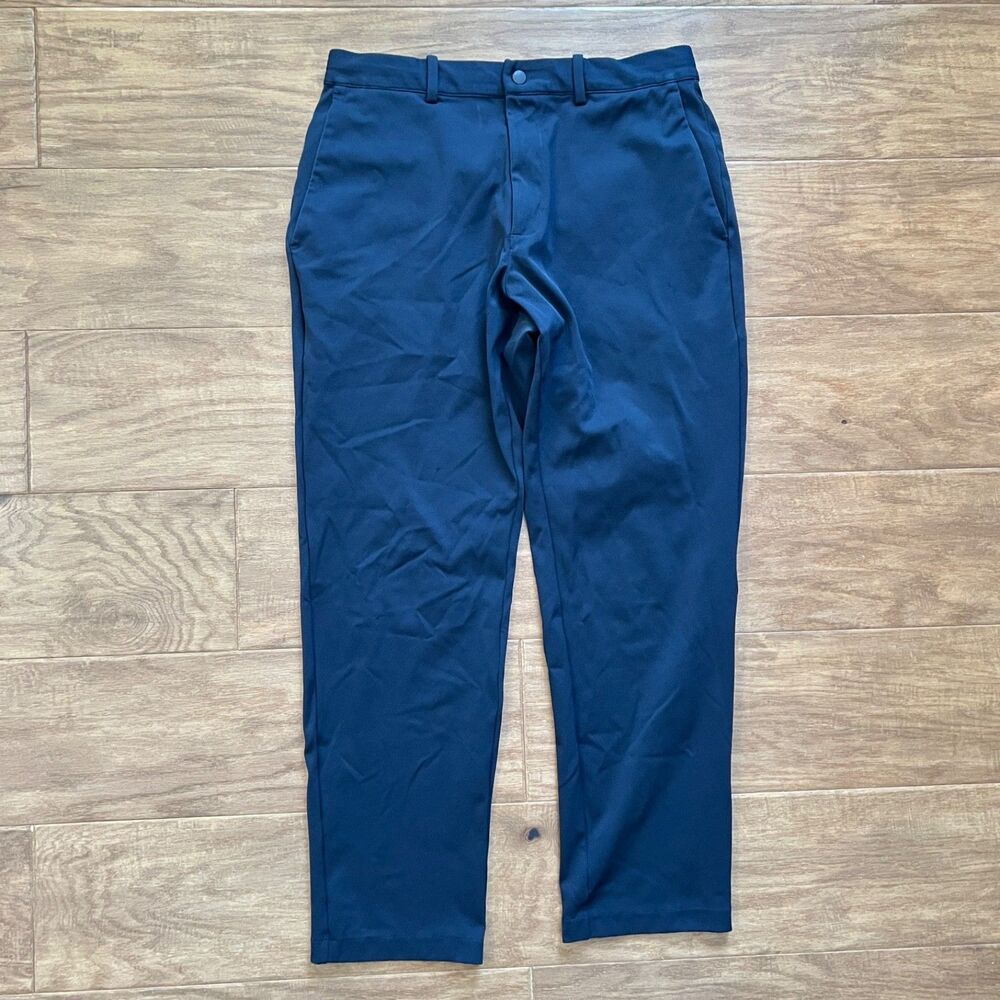 Uniqlo Smart Ankle Pants Men's Size S (27-30in) Navy Blue